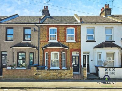 Clifton Road, 3 bedroom Mid Terrace House for sale, £260,000
