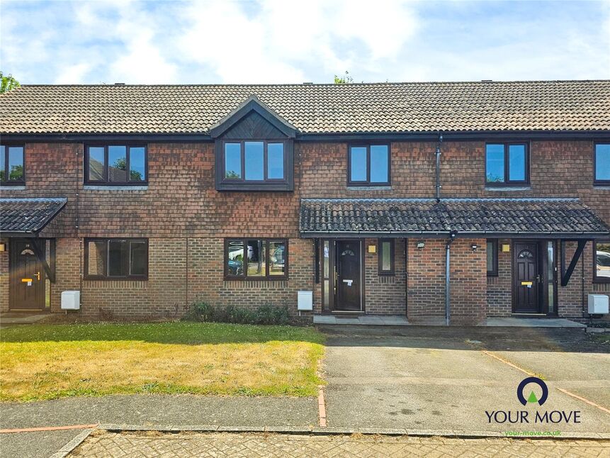 3 bedroom Mid Terrace House for sale