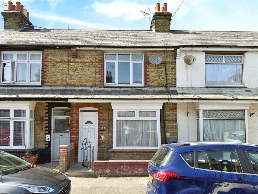 3 bedroom Mid Terrace House for sale