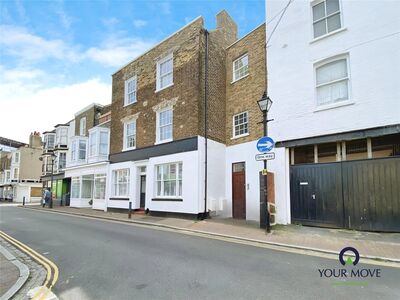 3 bedroom  Flat to rent