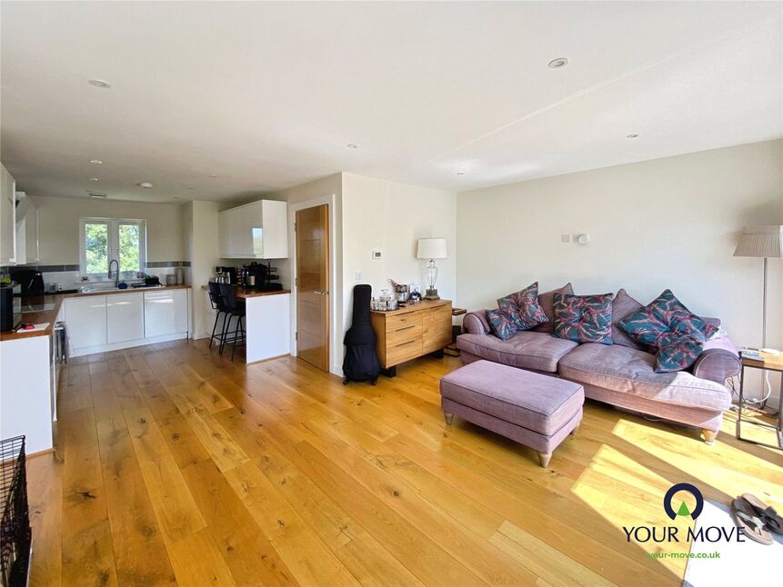 Open Plan Lounge Kitchen