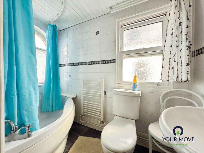 Bathroom / WC