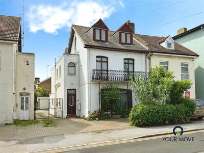 5 bedroom Semi Detached House for sale