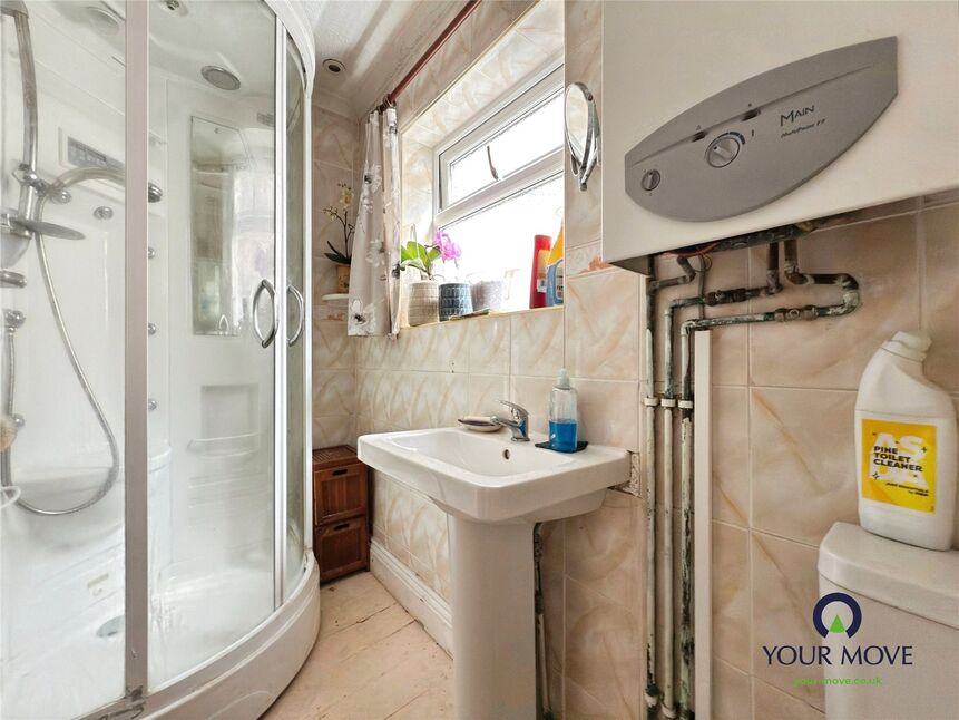 Shower Room / WC