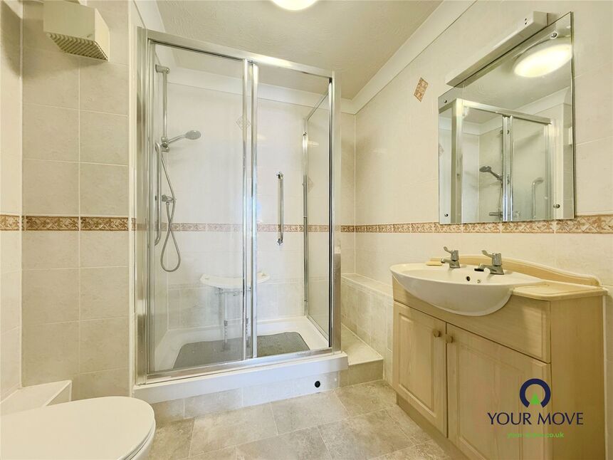 Shower Room / WC