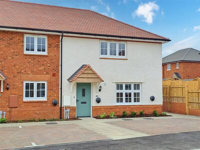 1 bedroom  Flat for sale