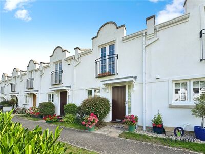 2 bedroom Mid Terrace House for sale
