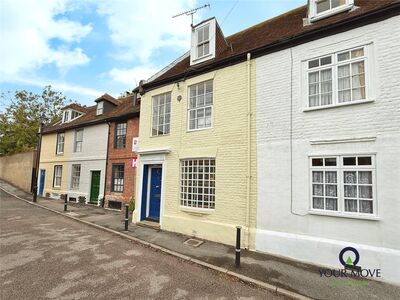 2 bedroom Mid Terrace House for sale