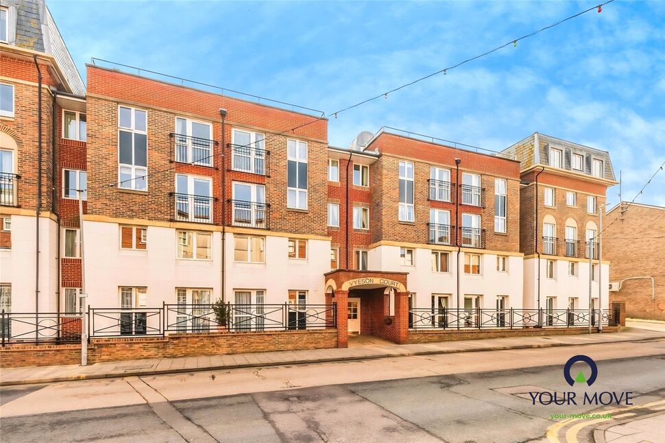 Main image of 2 bedroom  Flat for sale, Vyeson Court, Ramsgate, Kent, CT11