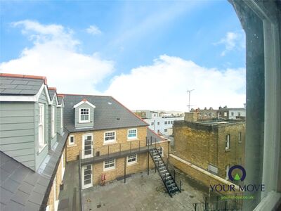 2 bedroom  Flat to rent