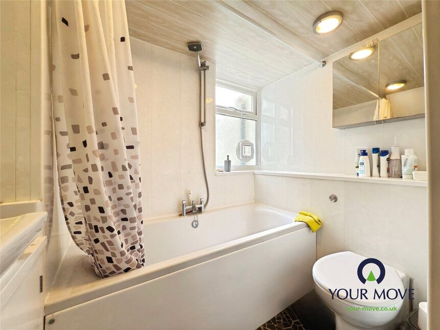 Bathroom / WC