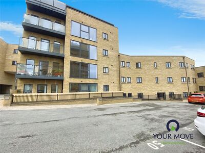 Millers Hill, 2 bedroom  Flat to rent, £1,300 pcm