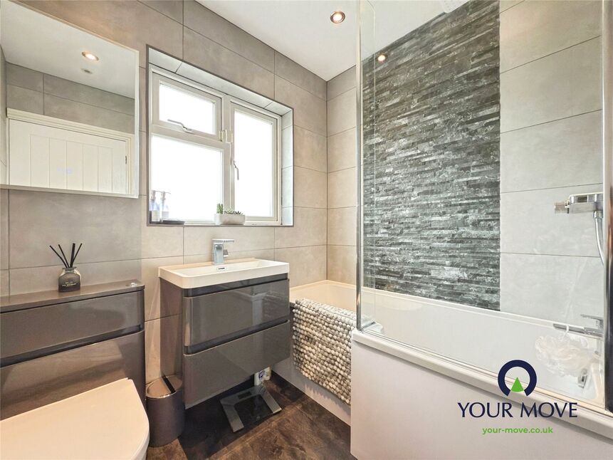 Bathroom / WC