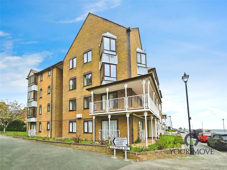 2 bedroom  Flat for sale