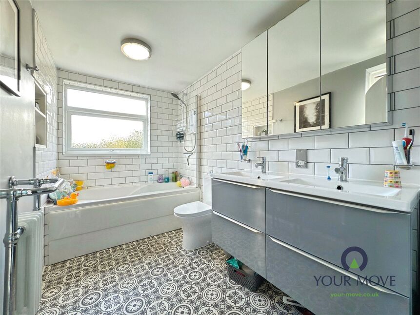 Bathroom / WC
