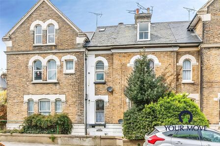 South Eastern Road, 1 bedroom Flat to rent, &pound;800 pcm