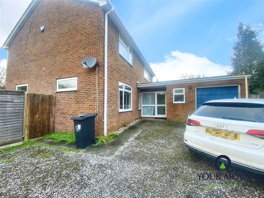 Main image of 4 bedroom Detached House to rent, College Road, Ramsgate, Kent, CT11