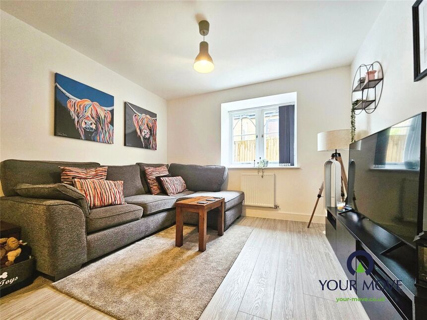 Lounge / Kitchen / Dining Area