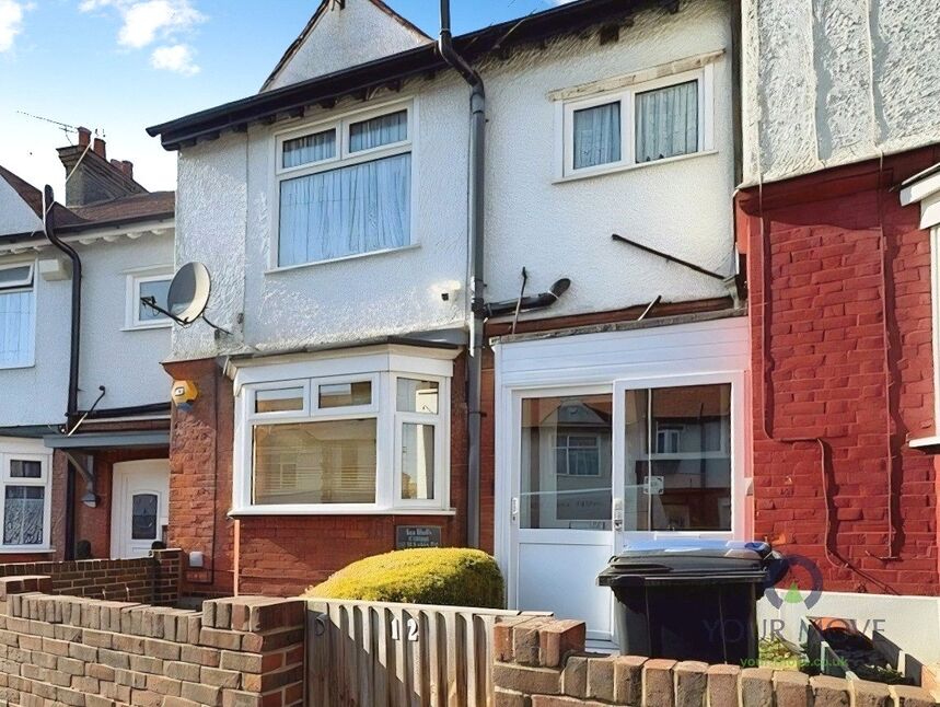 Main image of 2 bedroom Mid Terrace House for sale, St. Lukes Road, Ramsgate, Kent, CT11