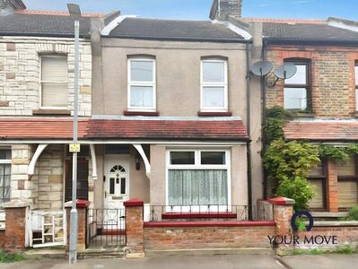 Church Road, 2 bedroom Mid Terrace House for sale, &pound;220,000