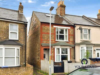 4 bedroom End Terrace House for sale