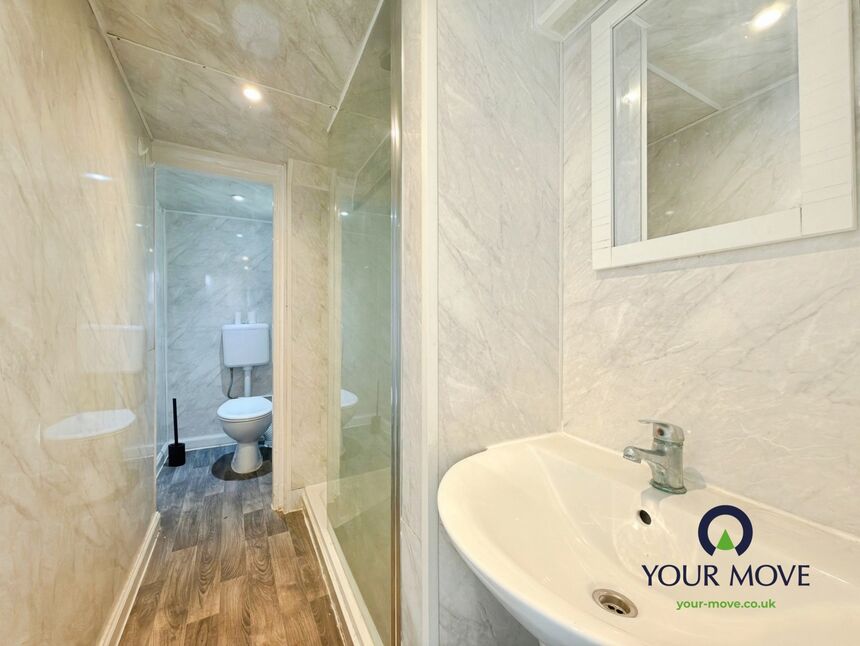 Shower Room / WC