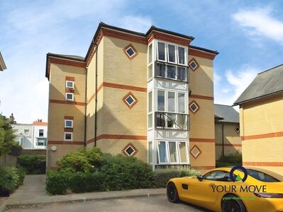 2 bedroom Flat for sale