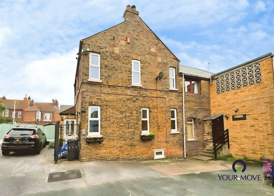 Main image of 1 bedroom Flat to rent, Granville Farm Mews, Thanet Road, Kent, CT11