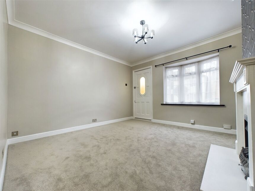 Main image of 2 bedroom Mid Terrace House to rent, Richmond Road, Romford, RM1