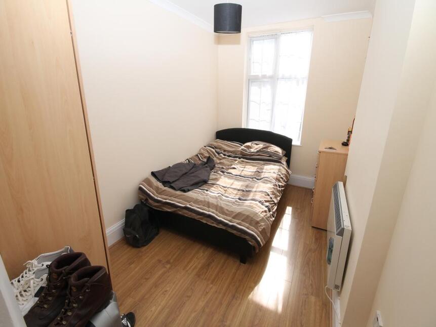 Main image of 1 bedroom Flat to rent, Station Parade South Street, Romford, RM1