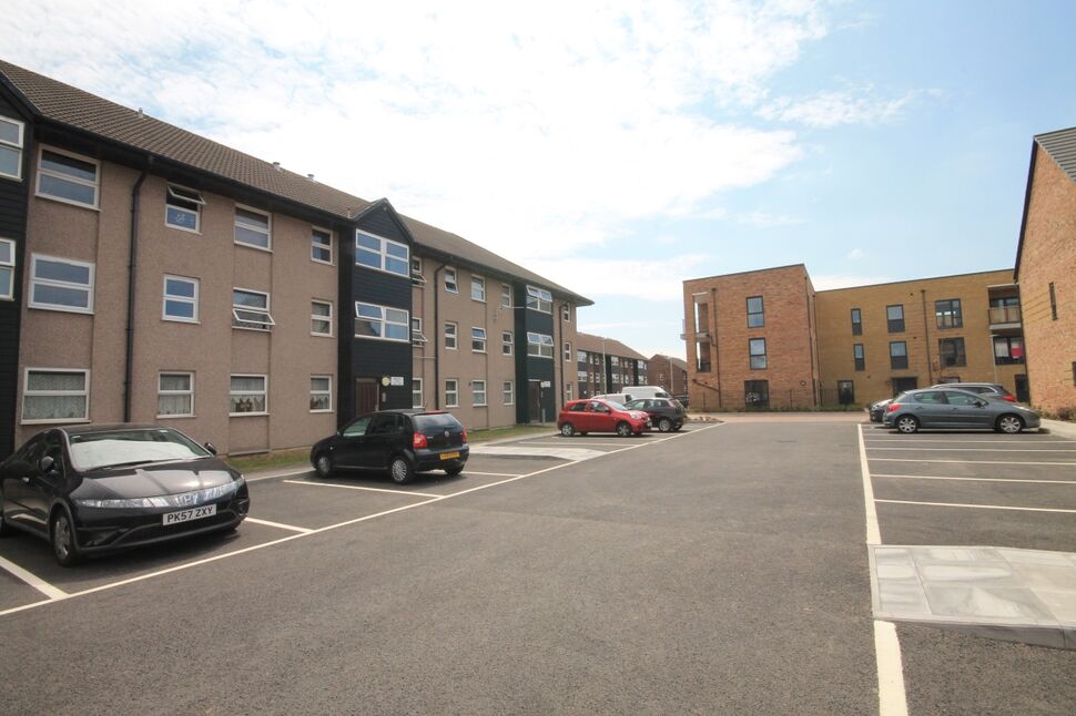 Main image of 1 bedroom Flat to rent, Barberry Close, Romford, RM3