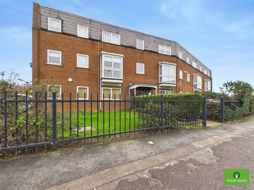 Main image of 2 bedroom  Flat to rent, Station Road, Gidea Park, Romford, RM2