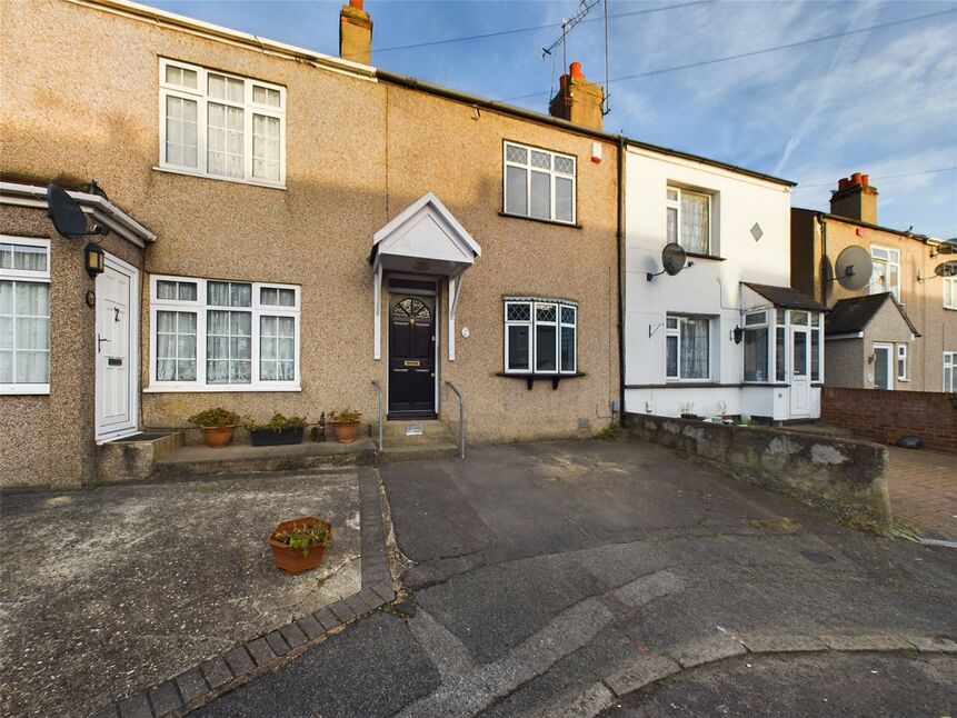 Main image of 2 bedroom Mid Terrace House to rent, Aveley Road, Romford, RM1