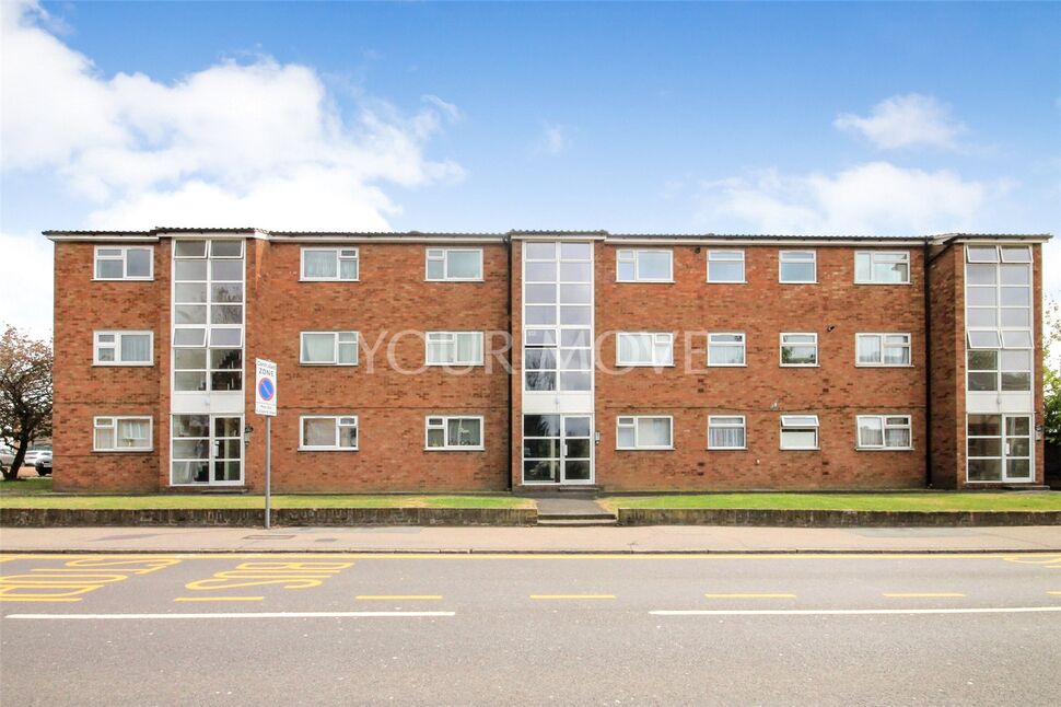 Main image of 2 bedroom Flat to rent, South Street, Romford, RM1