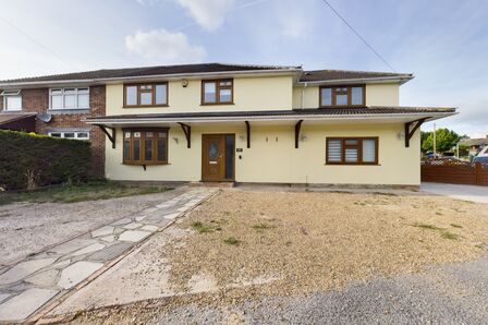 Retford Road, 5 bedroom Semi Detached House to rent, £3,200 pcm