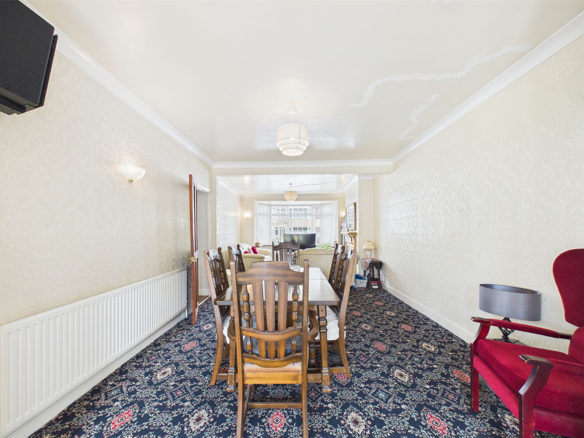 Image 11 of 31