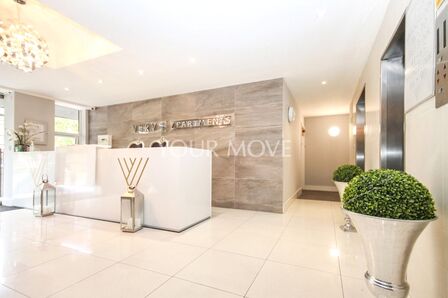 1 bedroom Flat for sale
