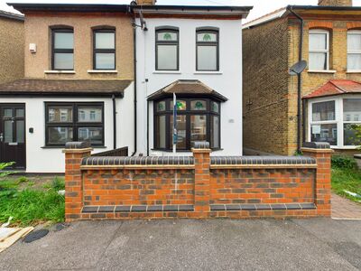 Willow Street, 5 bedroom Semi Detached House to rent, £2,700 pcm