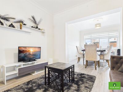 Fourth Avenue, 3 bedroom Mid Terrace House to rent, &pound;2,100 pcm