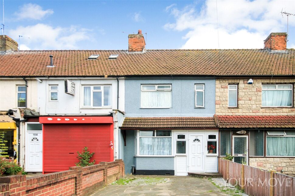 Main image of 3 bedroom Mid Terrace House for sale, Oldchurch Road, Romford, RM7