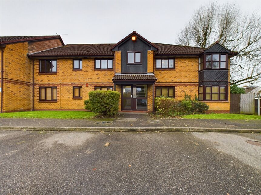 Main image of 1 bedroom Flat to rent, Holland Close, Romford, RM7