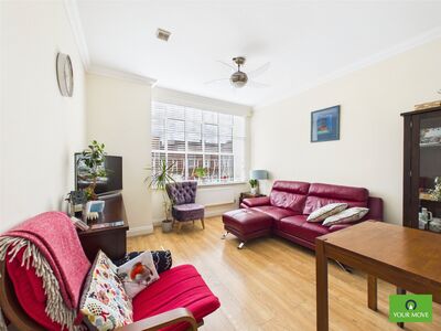 South Street, 2 bedroom Flat for sale, &pound;280,000