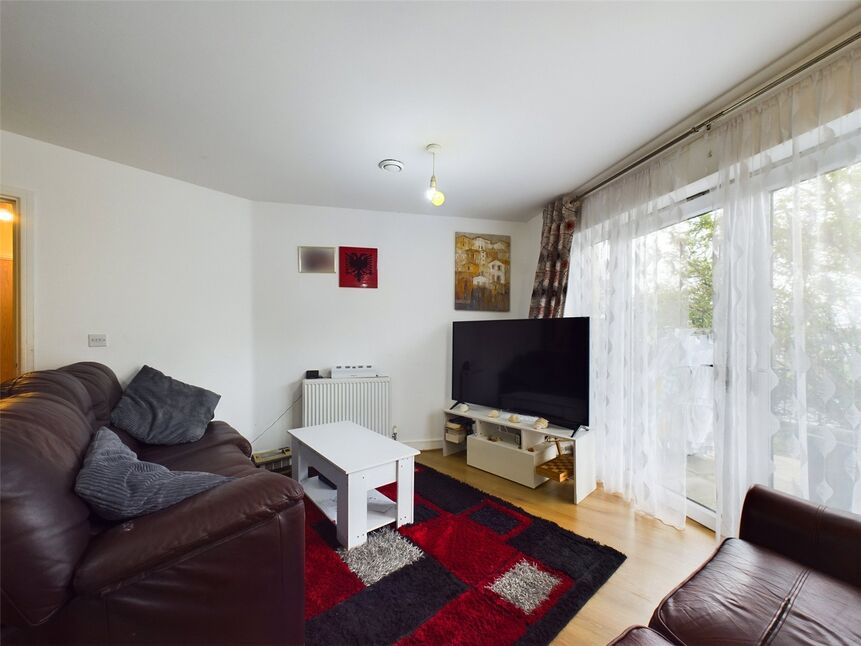 Kitchen / Living Area
