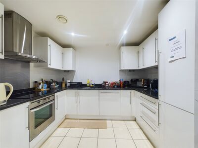Atlanta Boulevard, 2 bedroom  Flat to rent, £1,700 pcm