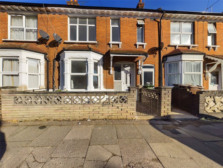 Main image of 3 bedroom Mid Terrace House for sale, Suffolk Road, Barking, IG11