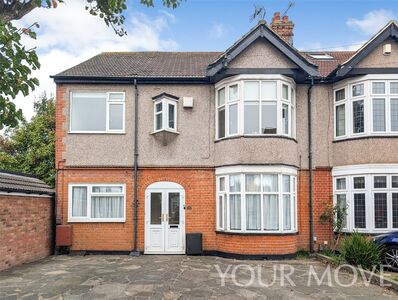 Gilbert Road, 2 bedroom  Flat for sale, £350,000