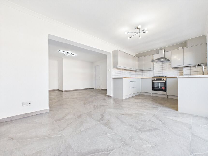 Main image of 5 bedroom Mid Terrace House to rent, Bouvier Road, Enfield, EN3