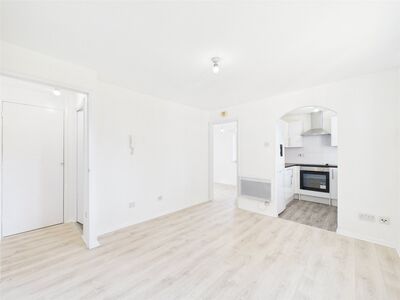 1 bedroom  Flat to rent