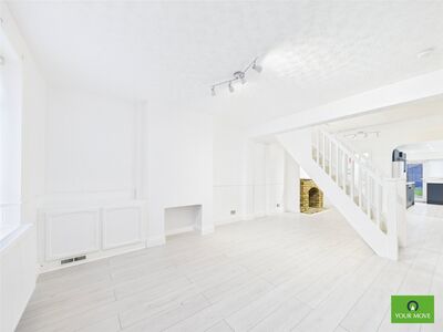 Victoria Road, 2 bedroom Mid Terrace House to rent, &pound;2,000 pcm