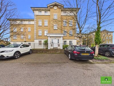 Monkwood Close, 2 bedroom Flat for sale, &pound;250,000
